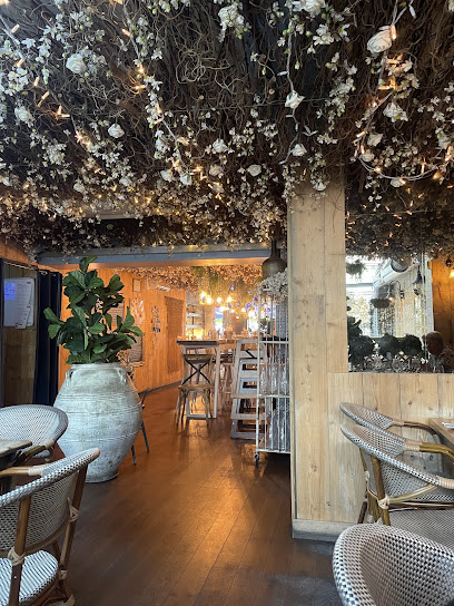 Megan's at the Sorting Office (Islington Square) photo